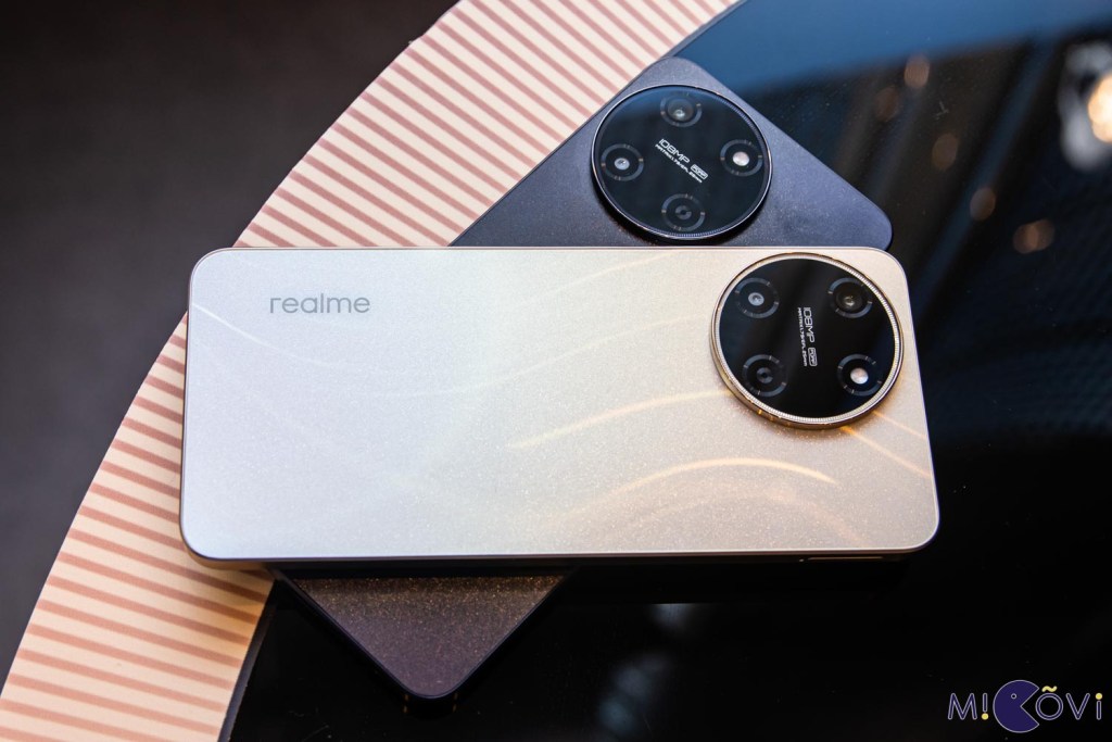 realme-11-series-gia-7390000-migovi-1