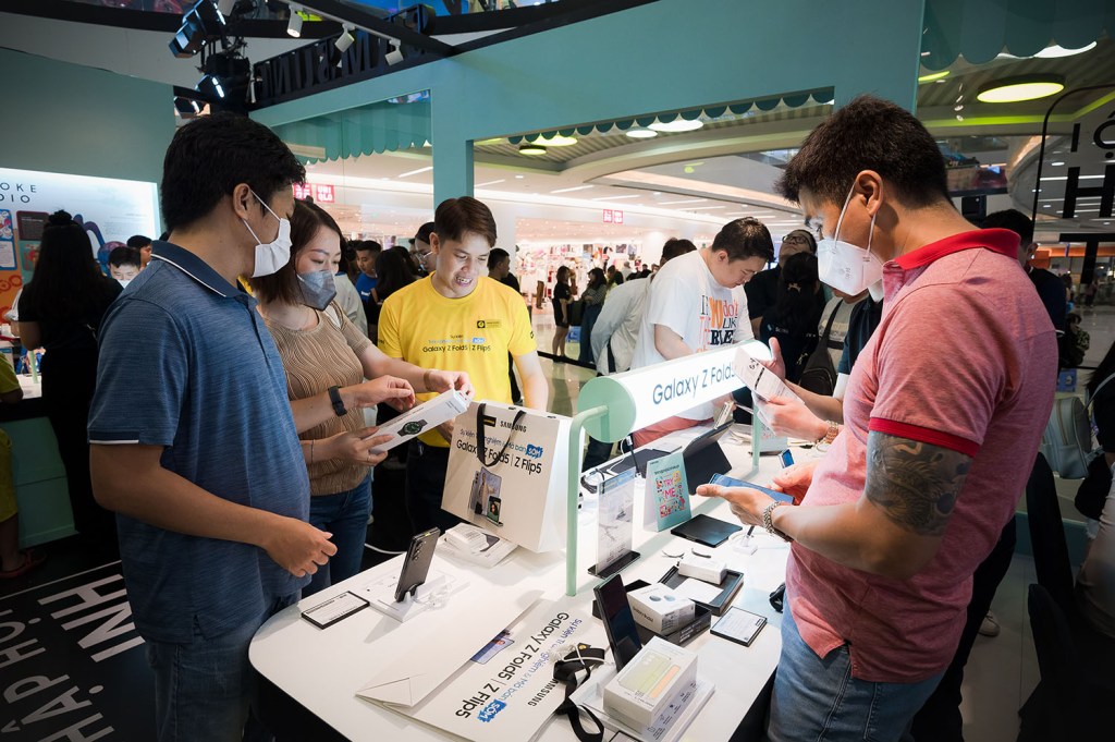 the-gioi-di-dong-mo-ban-galaxy-z-fold5-flip5-migovi-5