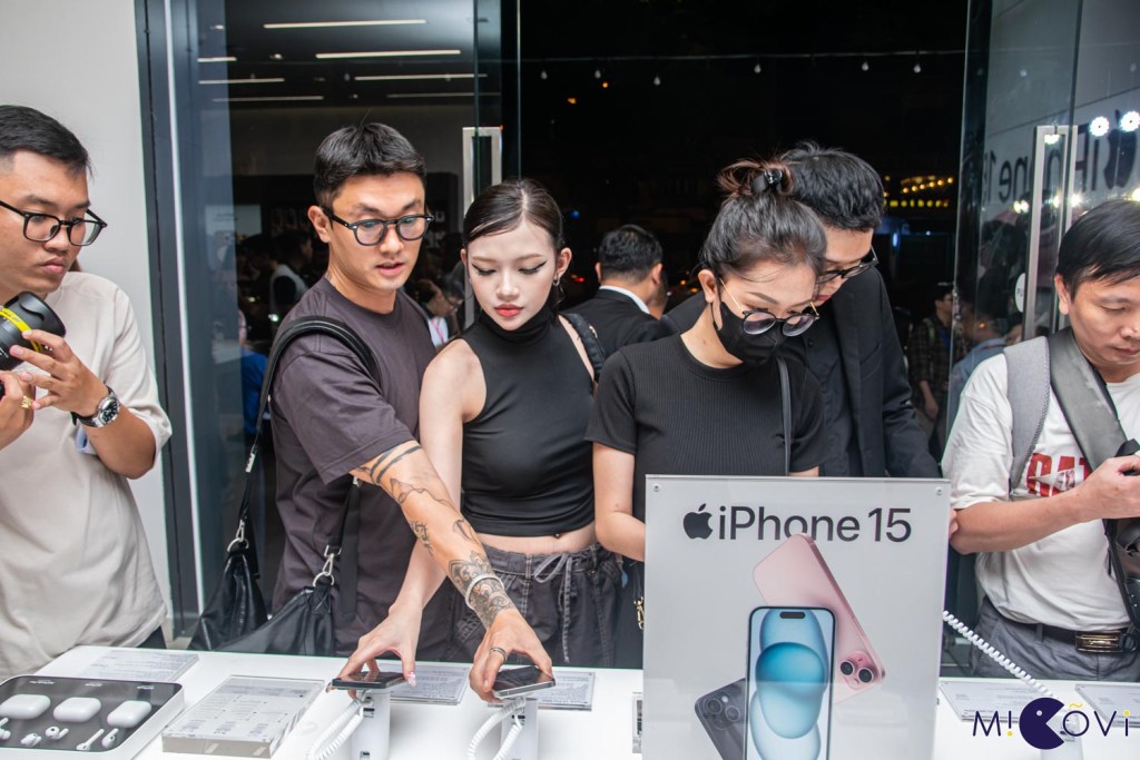 fpt-shop-mo-ban-iphone-15-series-migovi-19