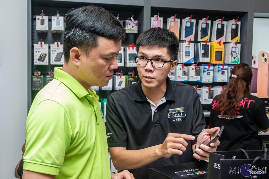 fpt-shop-mo-ban-iphone-15-series-migovi-21