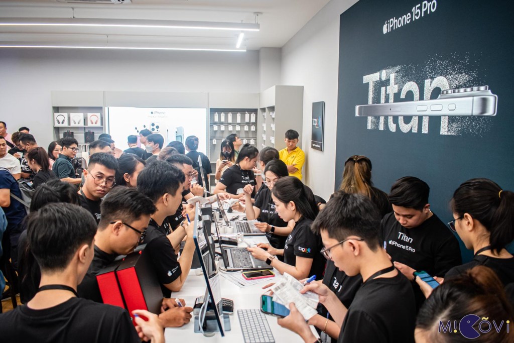 topzone-tgdd-mo-ban-iphone-15-series-migovi-18