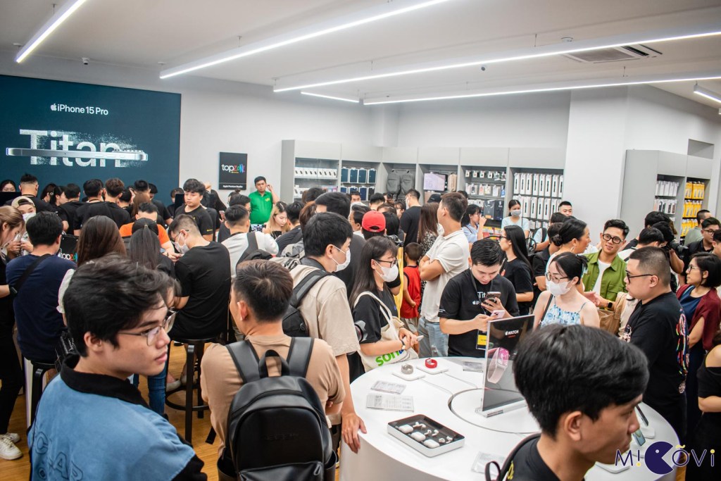 topzone-tgdd-mo-ban-iphone-15-series-migovi-31