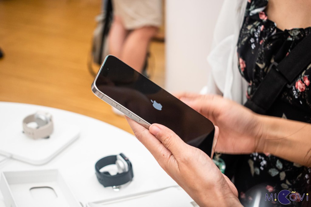 topzone-tgdd-mo-ban-iphone-15-series-migovi-35