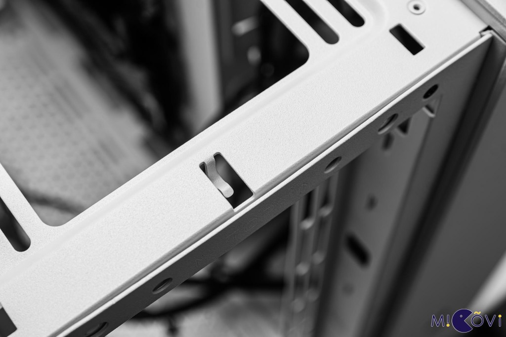 hands-on-corsair-6500d-review-migovi-57