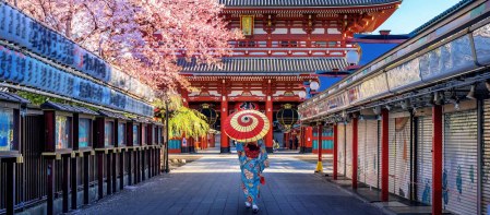 featured-klook-khao-sat-du-lich-ngam-hoa-dao-apac-migovi