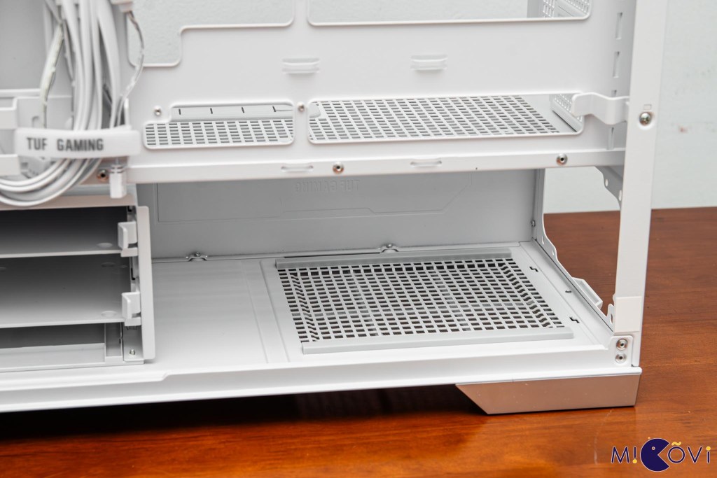 asus-tuf-gaming-gt302-argb-migovi-17