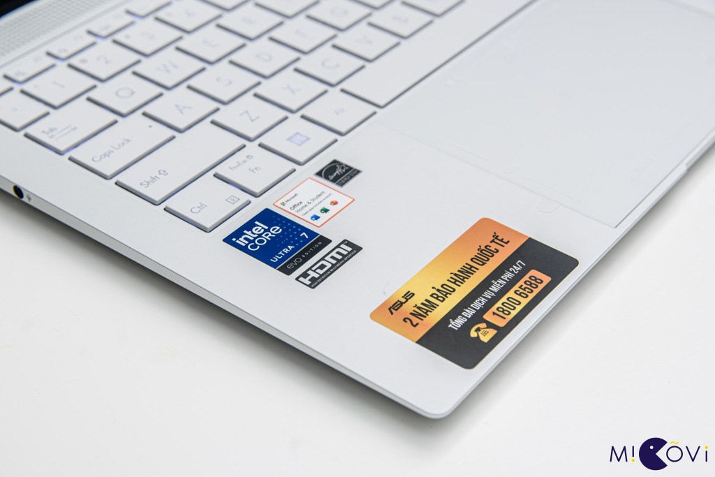 asus-zenbook-s-14-ai-pc-lunar-lake-migovi-3