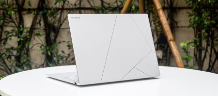 featured-asus-zenbook-s-14-ai-pc-lunar-lake-migovi