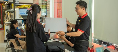 featured-giao-vien-mua-laptop-fpt-shop-uu-dai-migovi