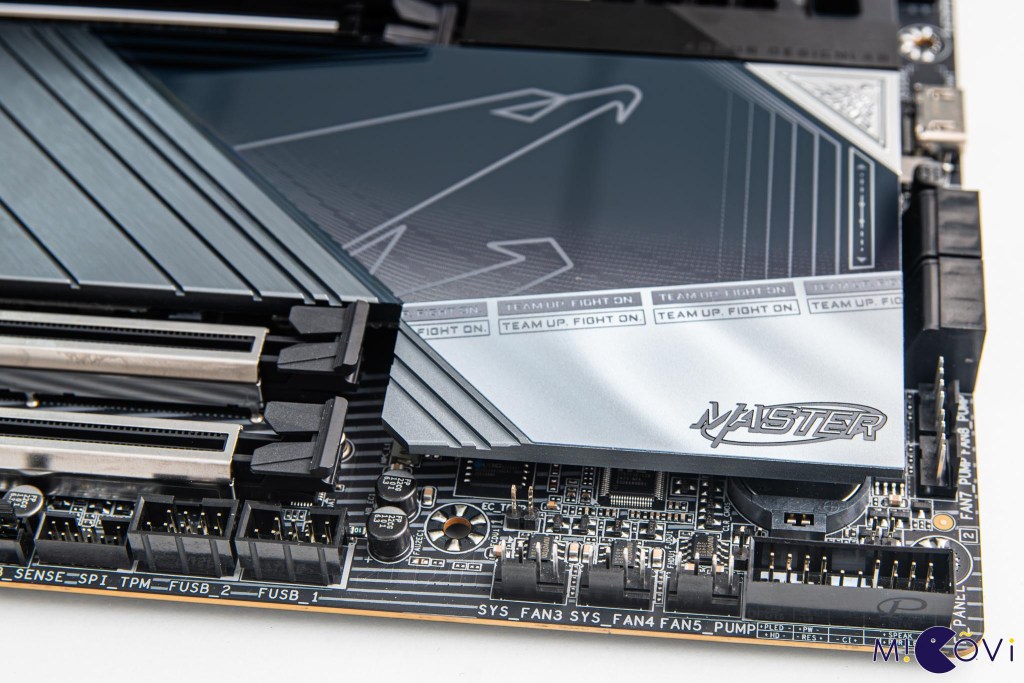 gigabyte-z890-aorus-master-migovi-13