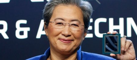 2321130-lisa-su-holding-chip 1140x500