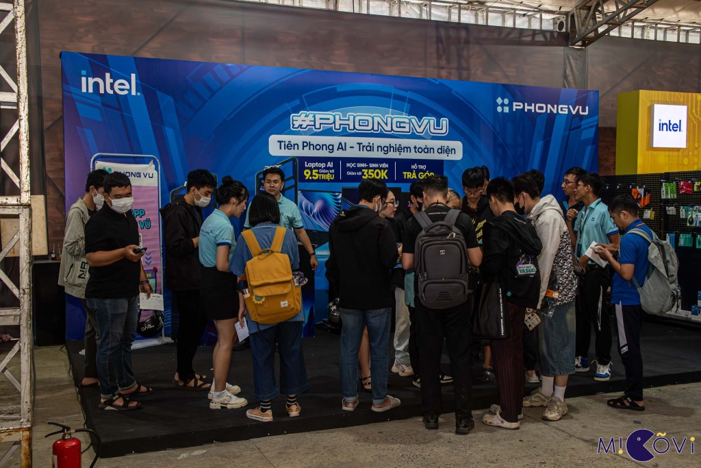 trien-lam-intel-aivolution-2024-migovi-2