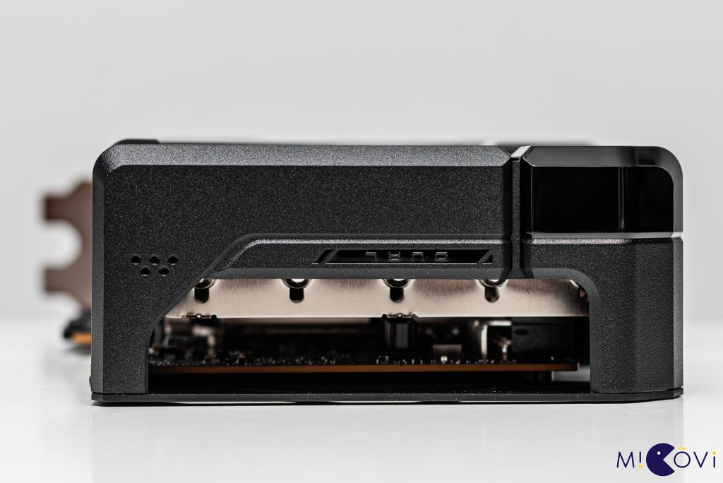 asus-dual-radeon-rx-7800-xt-oc-migovi-13
