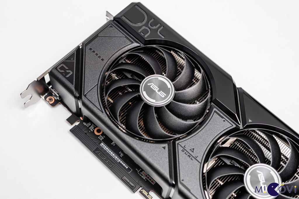 asus-dual-radeon-rx-7800-xt-oc-migovi-15
