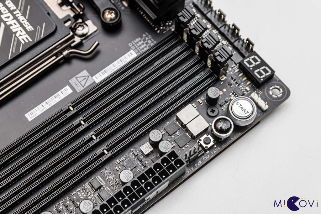 asus-rog-crosshair-x870e-hero-migovi-12
