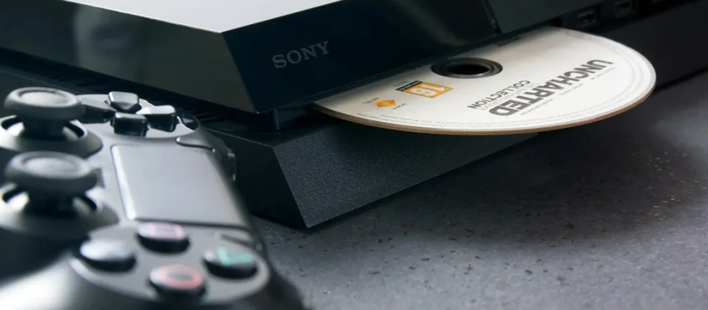 PlayStation 4 Blu-Ray copy of Uncharted 1140x500