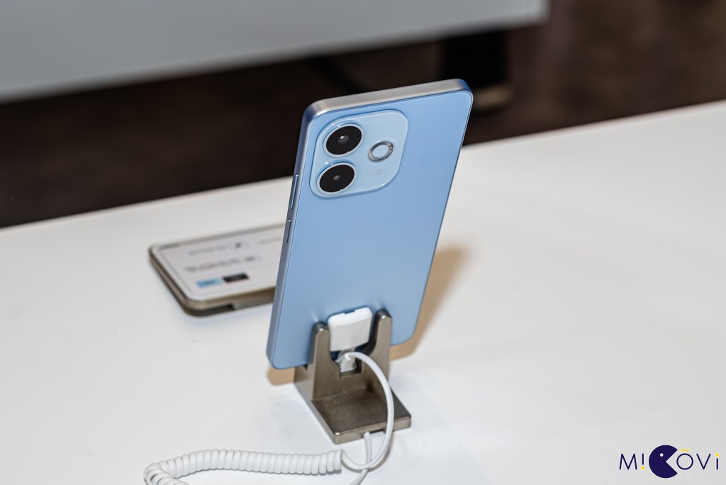 oppo-a5-pro-5g-gia-6990000-migovi-20