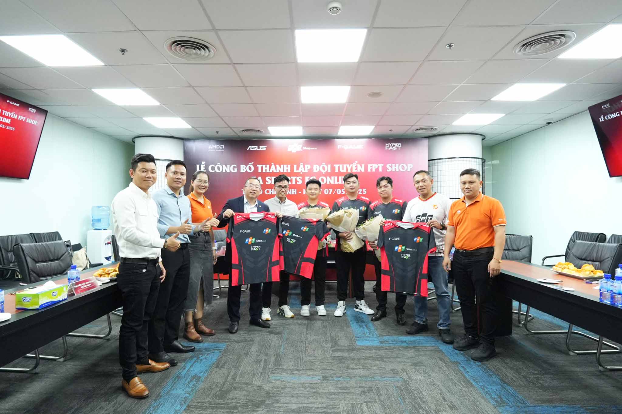 fpt-shop-fc-online-doi-tuyen-esports-migovi