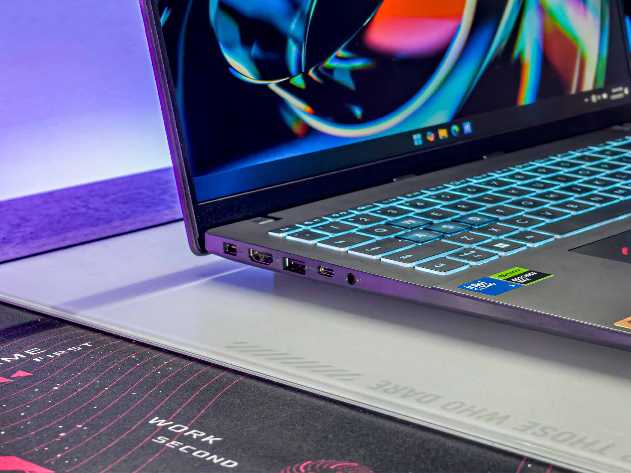 asus-gaming-v16-gia-25490000-migovi