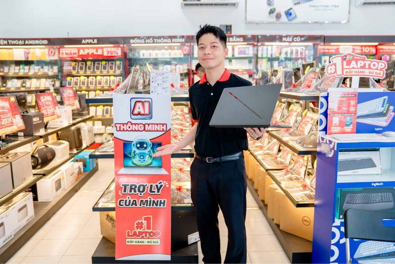 fpt-shop-khuyen-mai-laptop-gia-8990000-migovi