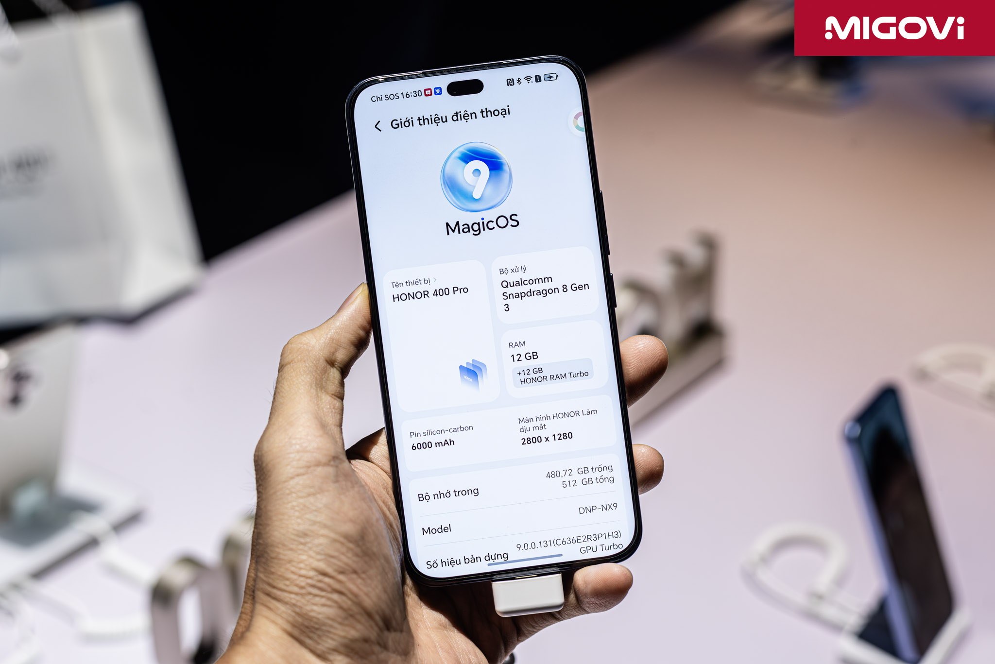 honor-400-series-5g-gia-8990000-migovi