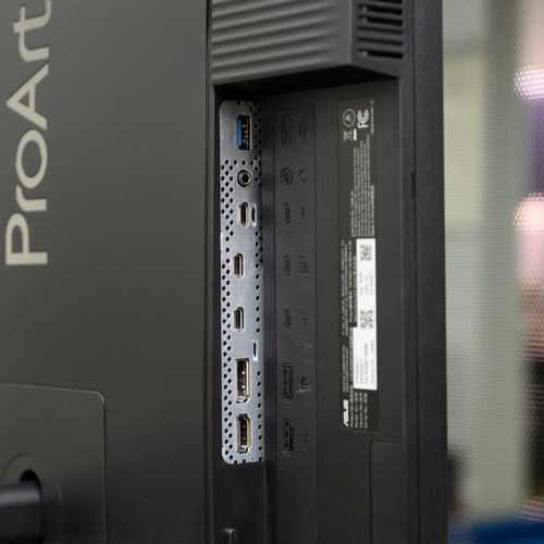 famous-gia-asus-proart-pa32qcv-6k-review-migovi