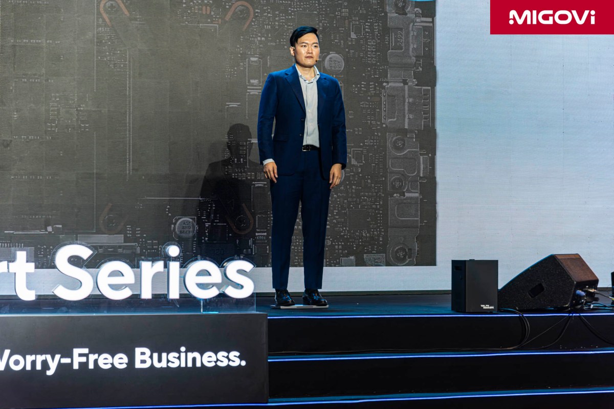 asus-expertbook-p1-p3-p5-laptop-migovi