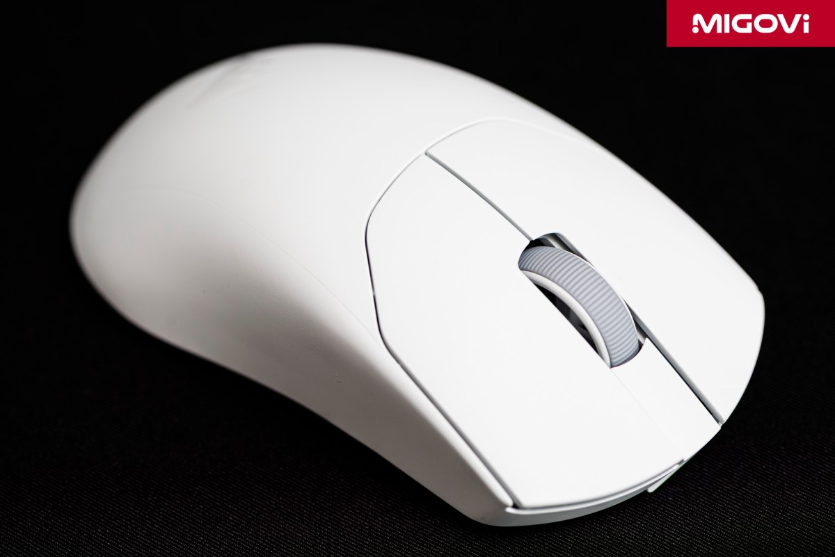 danh-gia-corsair-sabre-v2-pro-review-migovi