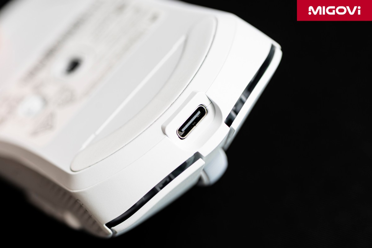 danh-gia-corsair-sabre-v2-pro-review-migovi