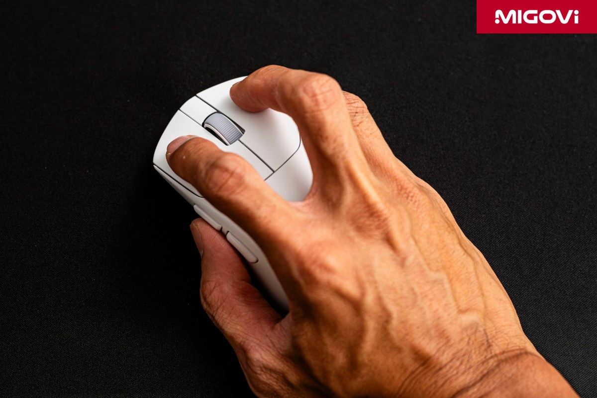 danh-gia-corsair-sabre-v2-pro-review-migovi