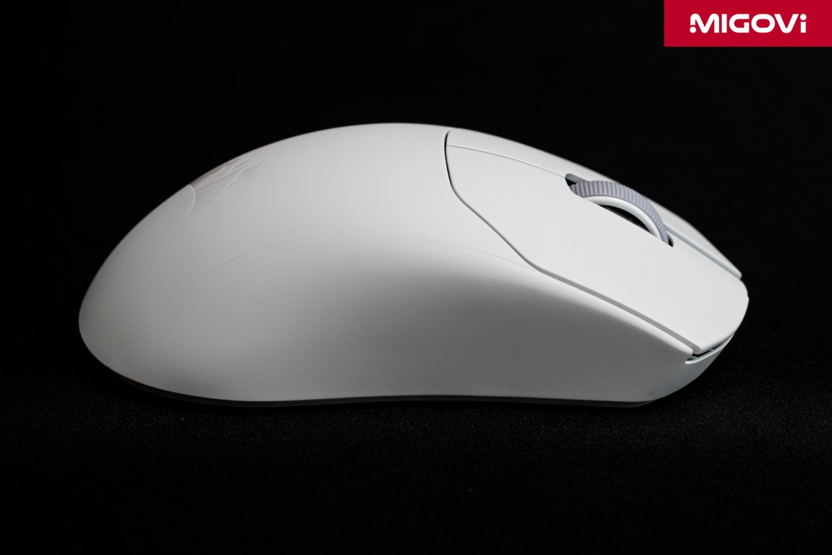 danh-gia-corsair-sabre-v2-pro-review-migovi