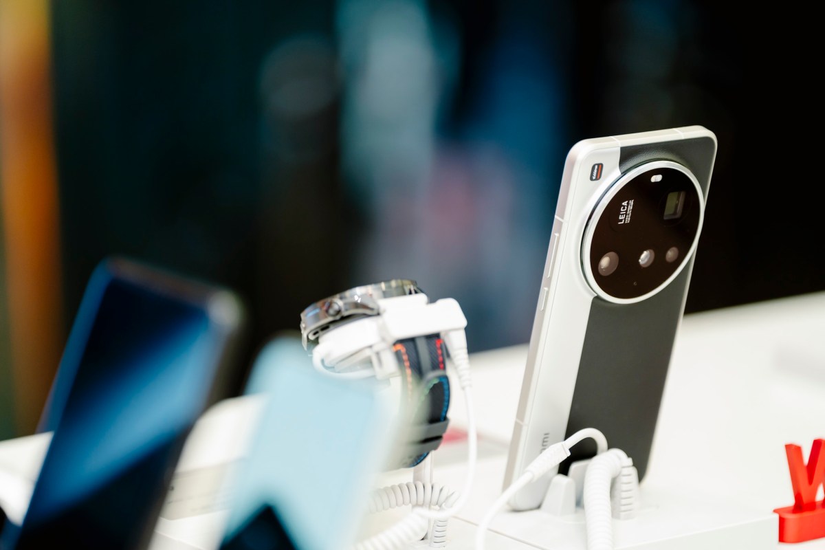 khai-truong-cua-hang-xiaomi-chinh-thuc-viet-nam-migovi