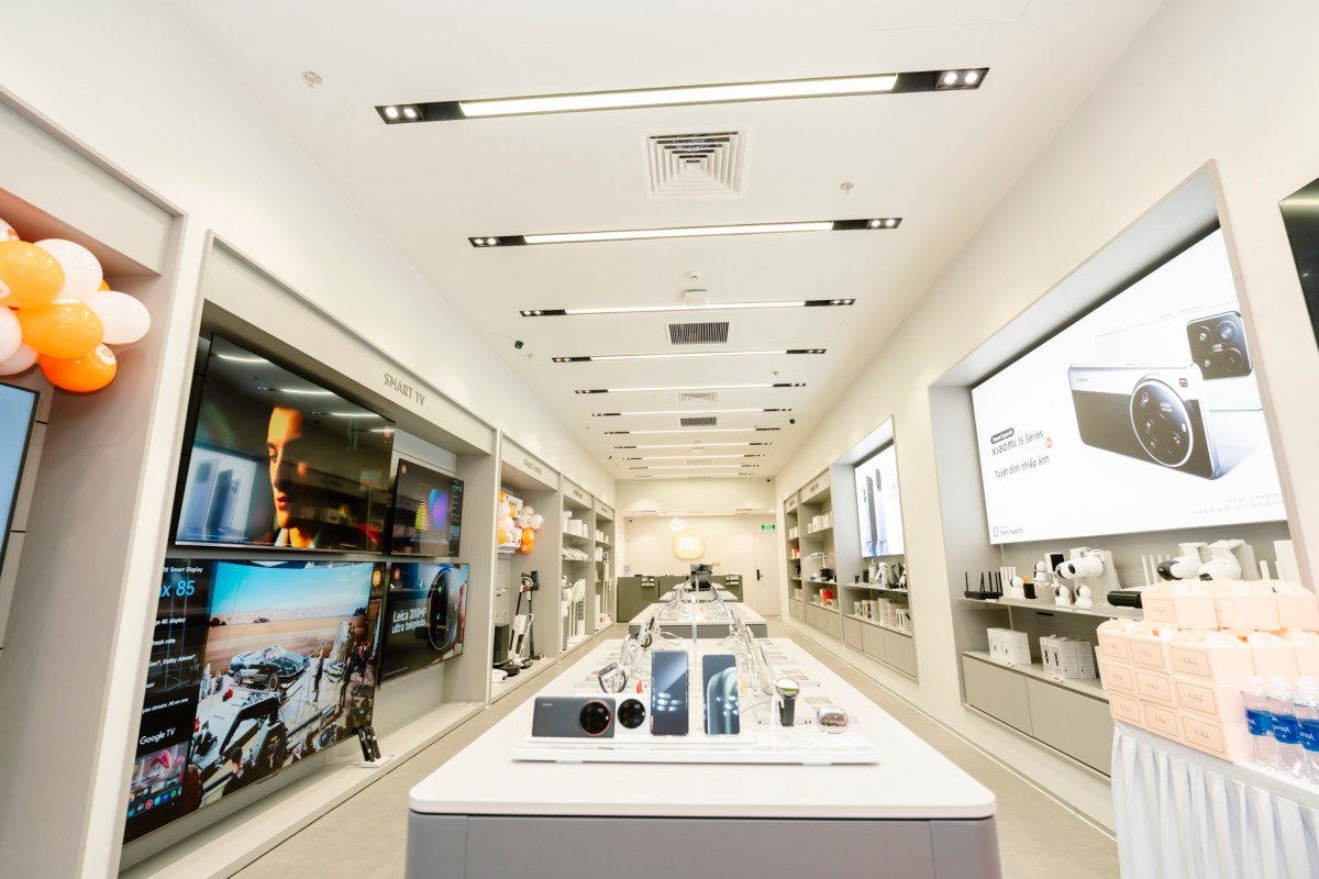 khai-truong-cua-hang-xiaomi-chinh-thuc-viet-nam-migovi