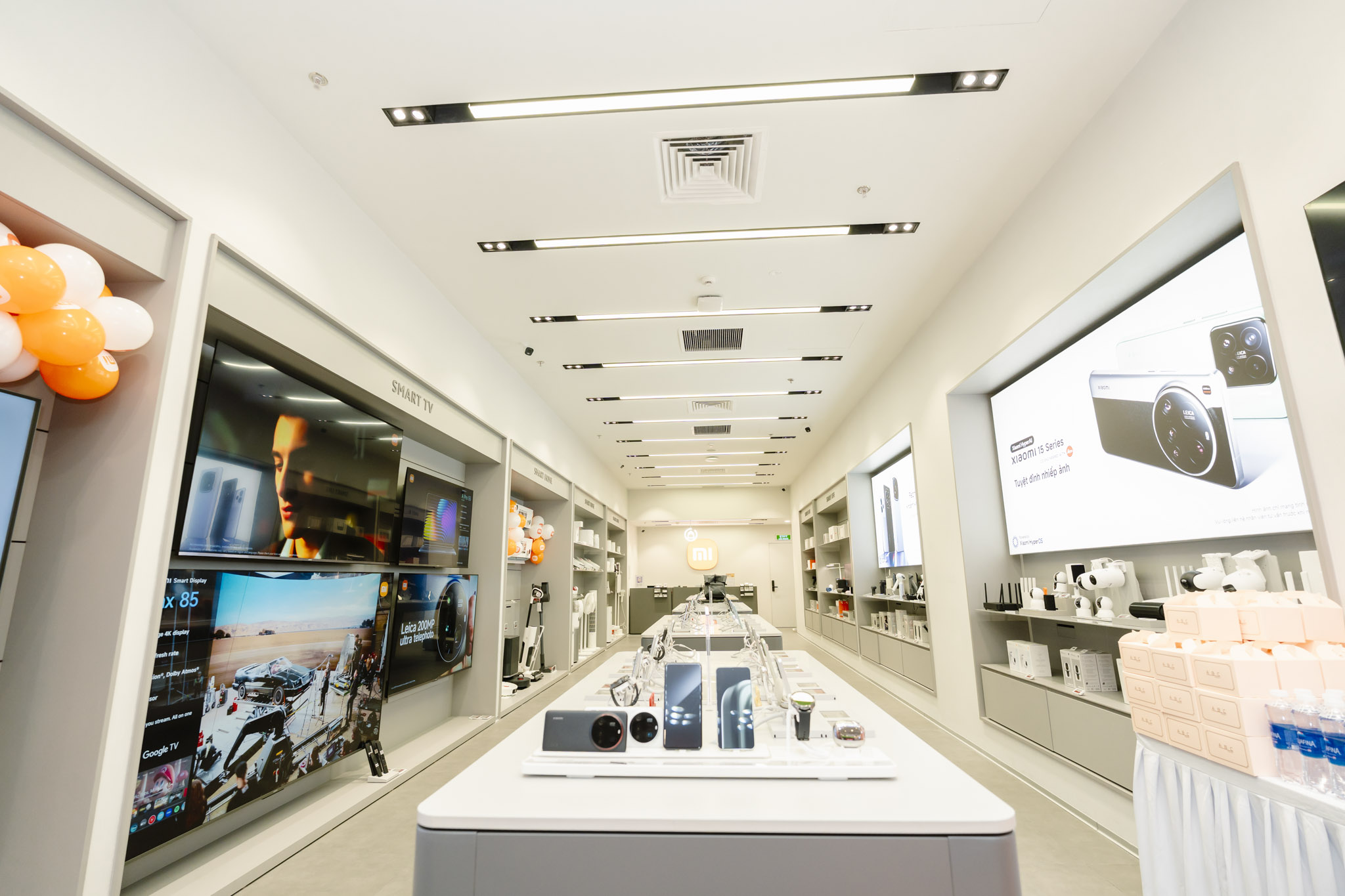 khai-truong-cua-hang-xiaomi-chinh-thuc-viet-nam-migovi