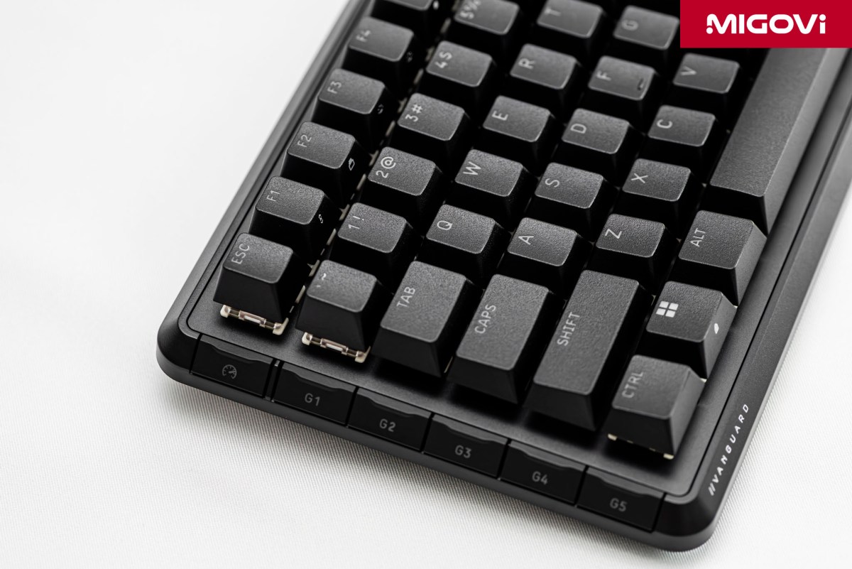 danh-gia-corsair-vanguard-96-review-migovi