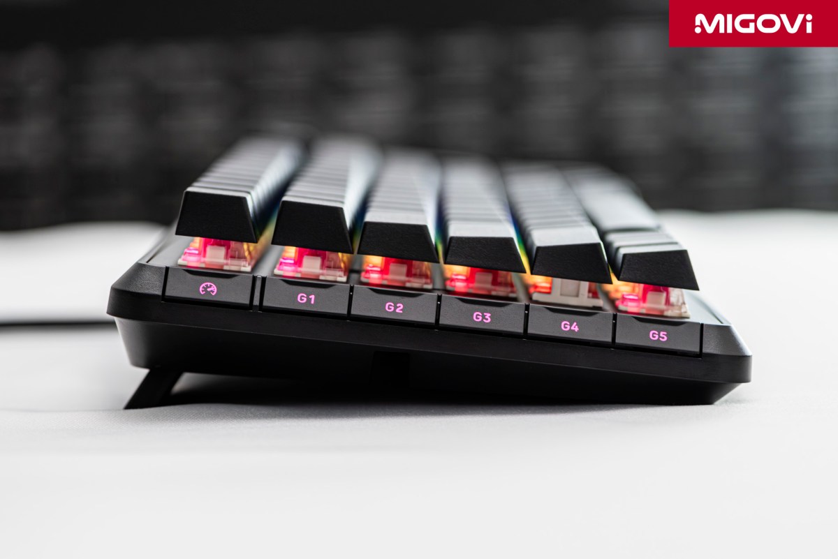 danh-gia-corsair-vanguard-96-review-migovi