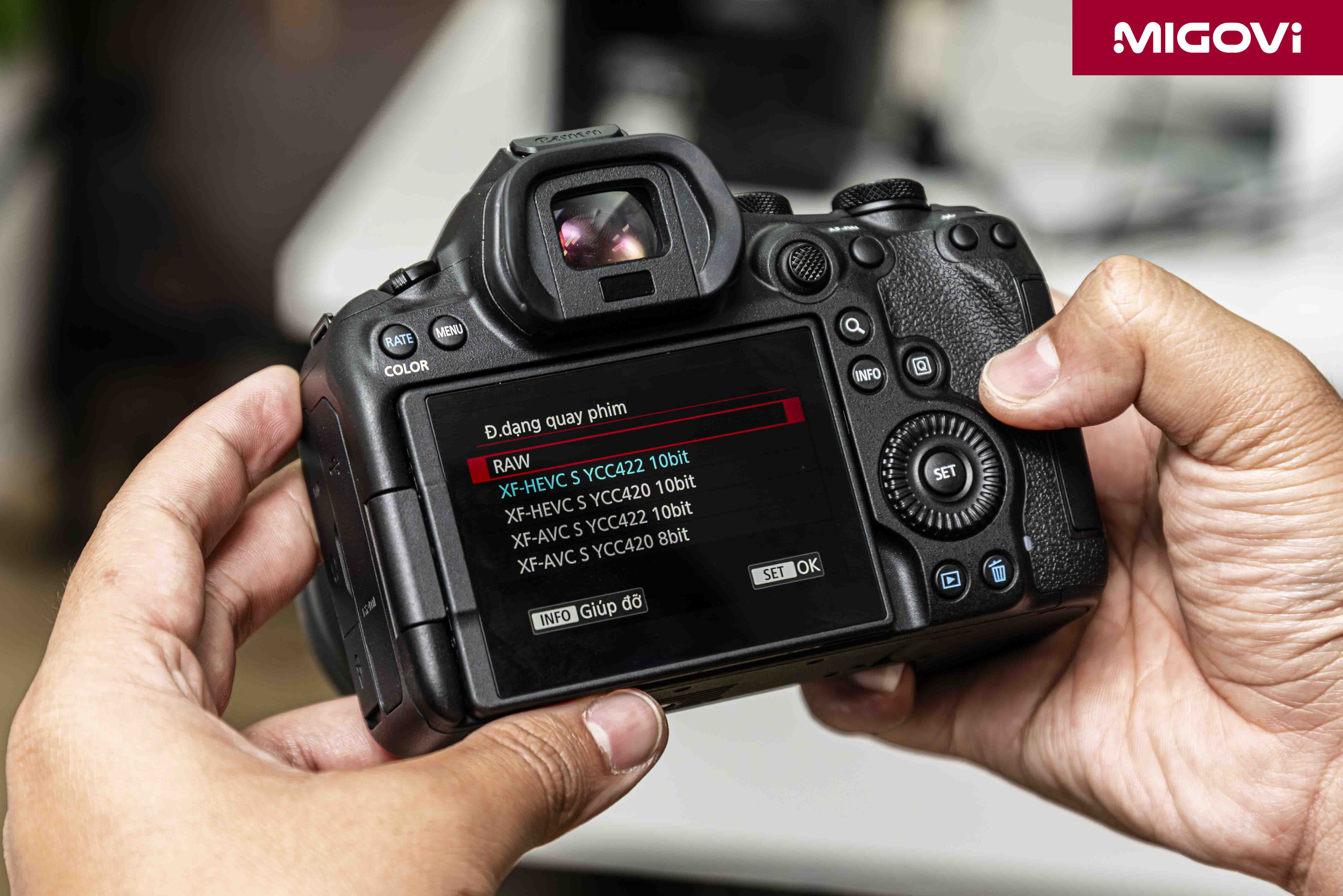 canon-eos-r6-mark-iii-gia-71830000-migovi