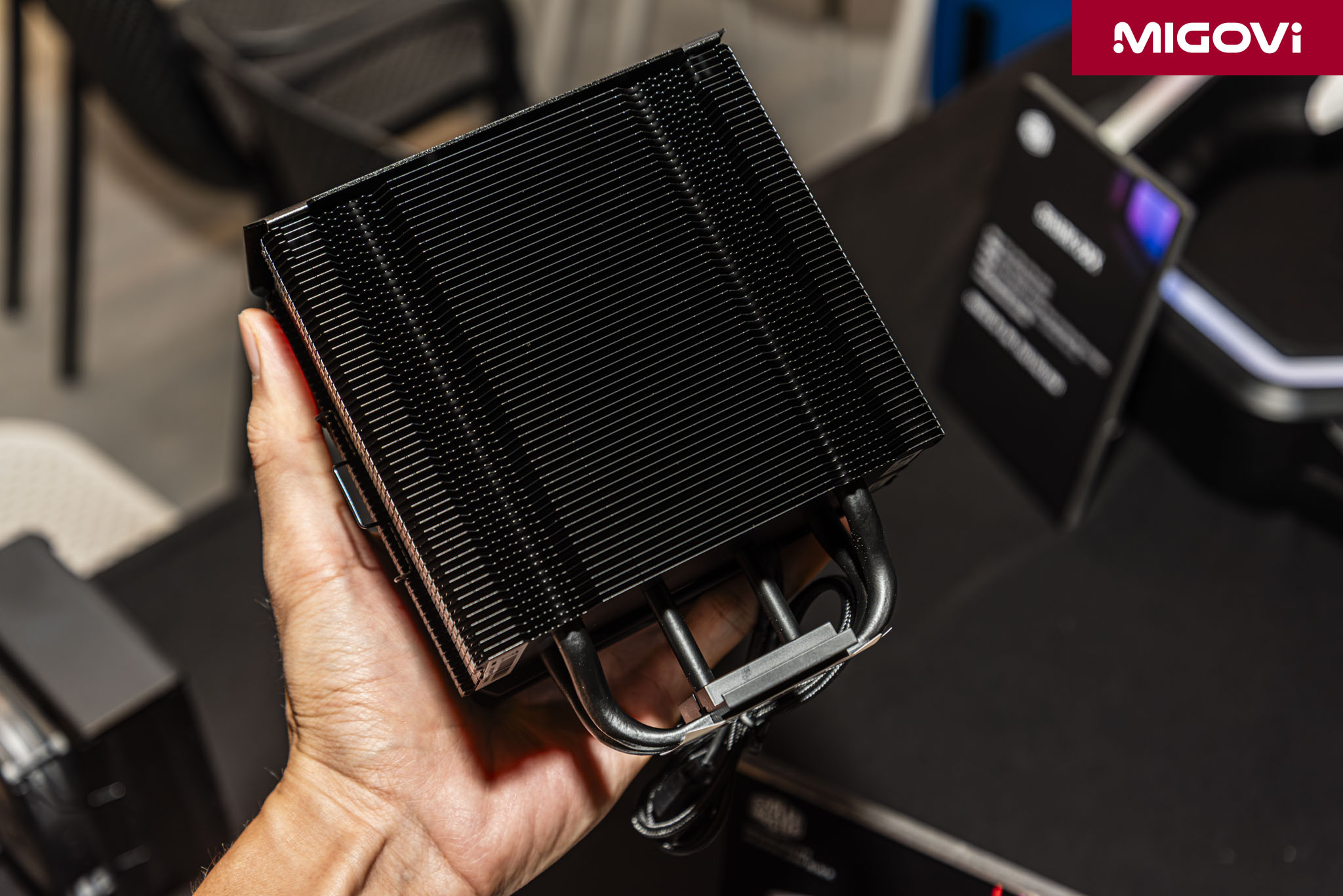 cooler-master-cosmos-alpha-3dhp-atmos-ii-masterframe-migovi