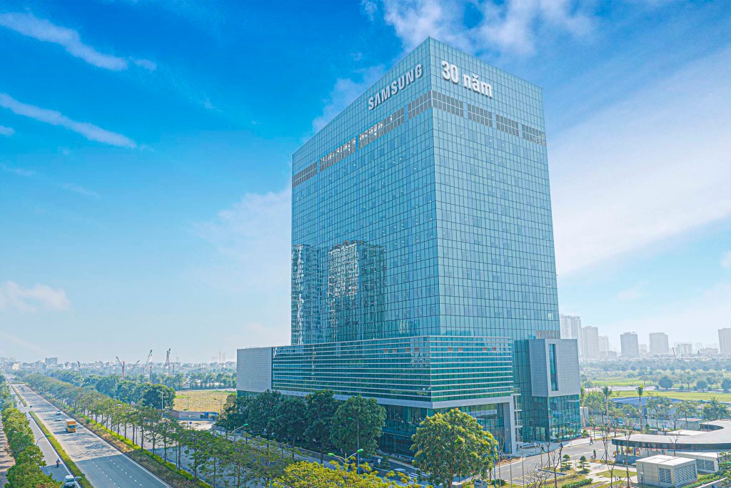 samsung-savina-hanh-trinh-30-nam-viet-nam-migovi
