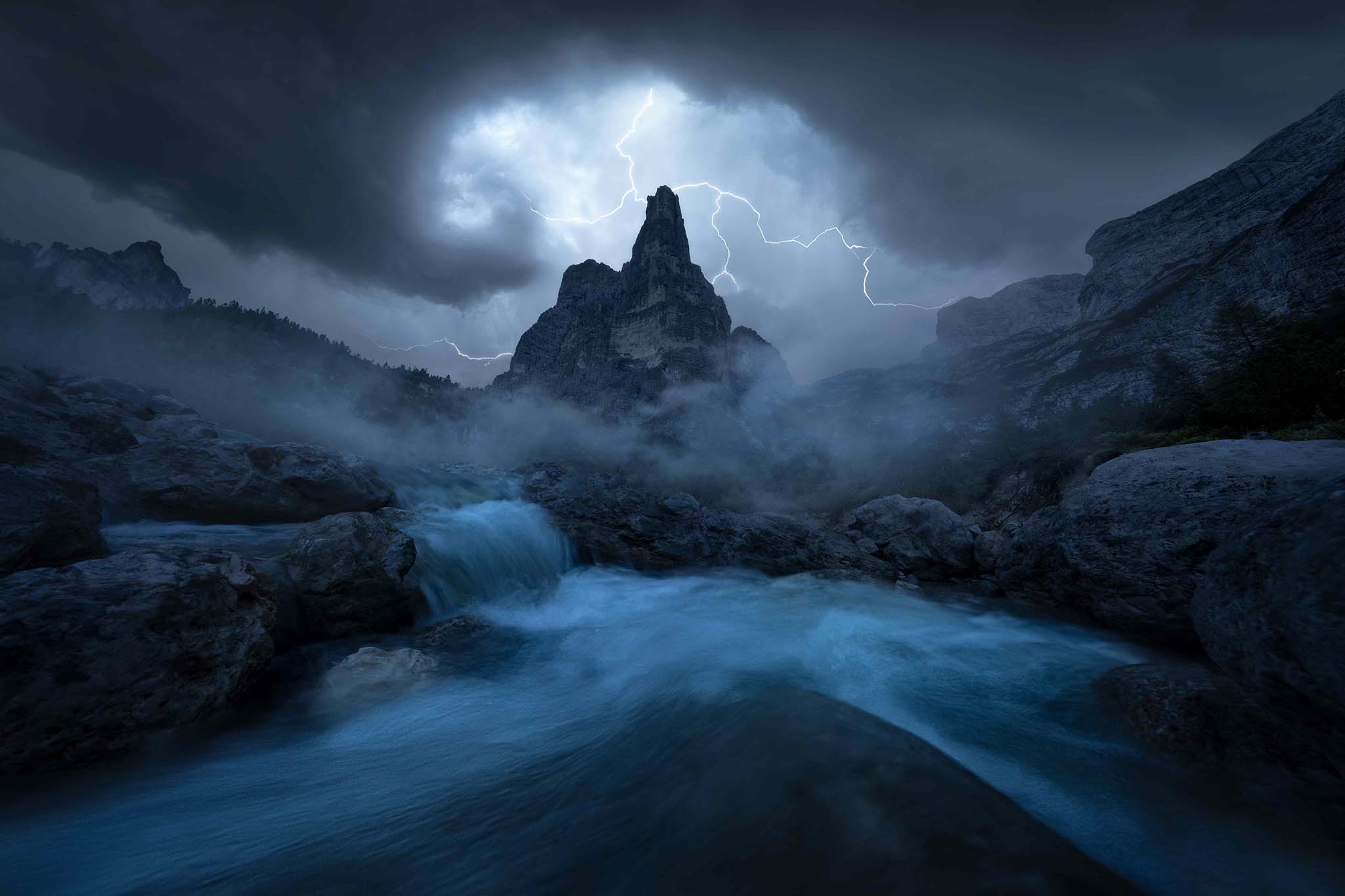 ket-qua-viewsonic-colorpro-awards-6th-2025-flow-thunderstorm-filip-hrebenda-migovi