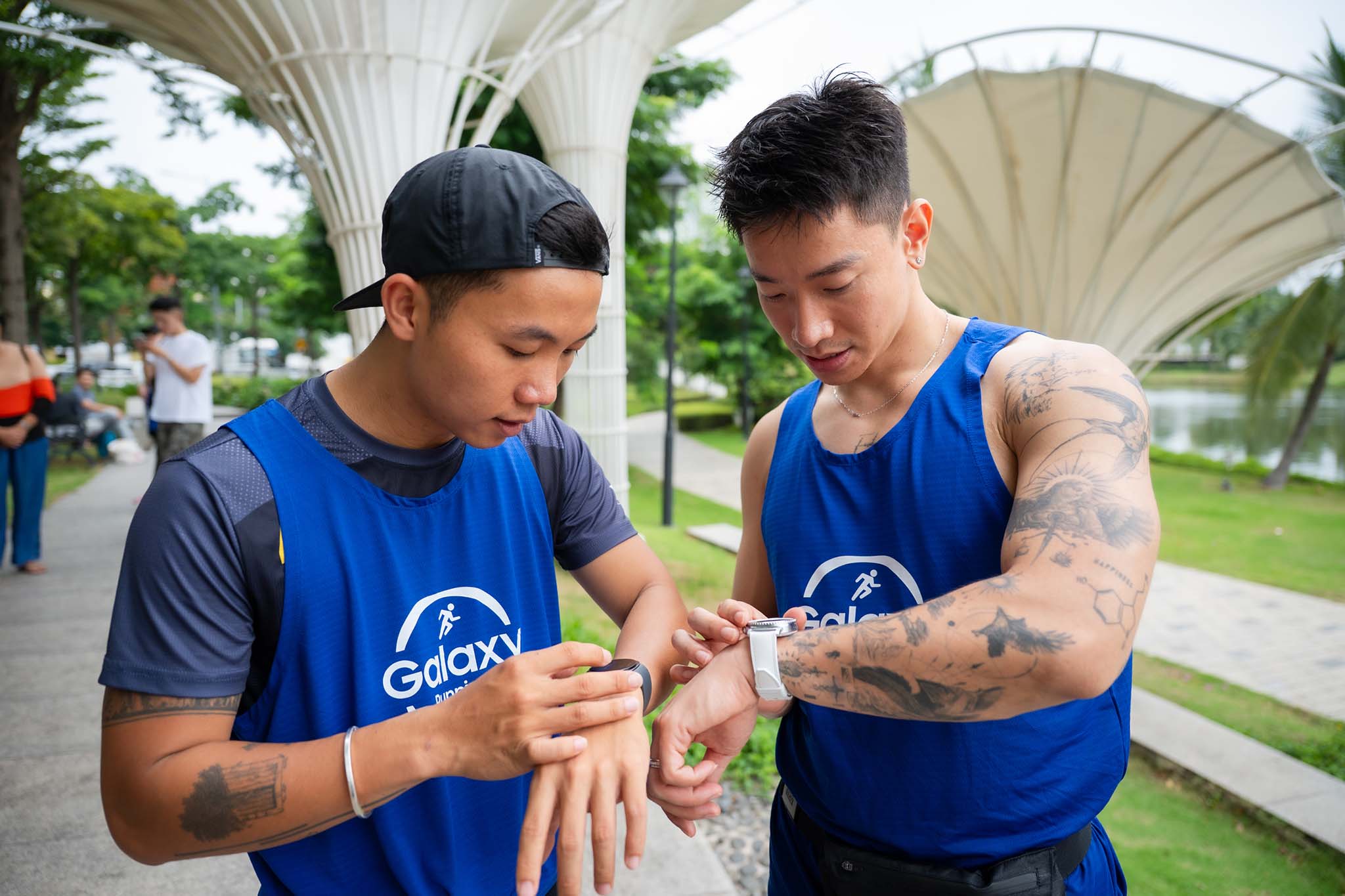 thiet-bi-deo-samsung-galaxy-ho-tro-nang-cao-suc-khoe-migovi