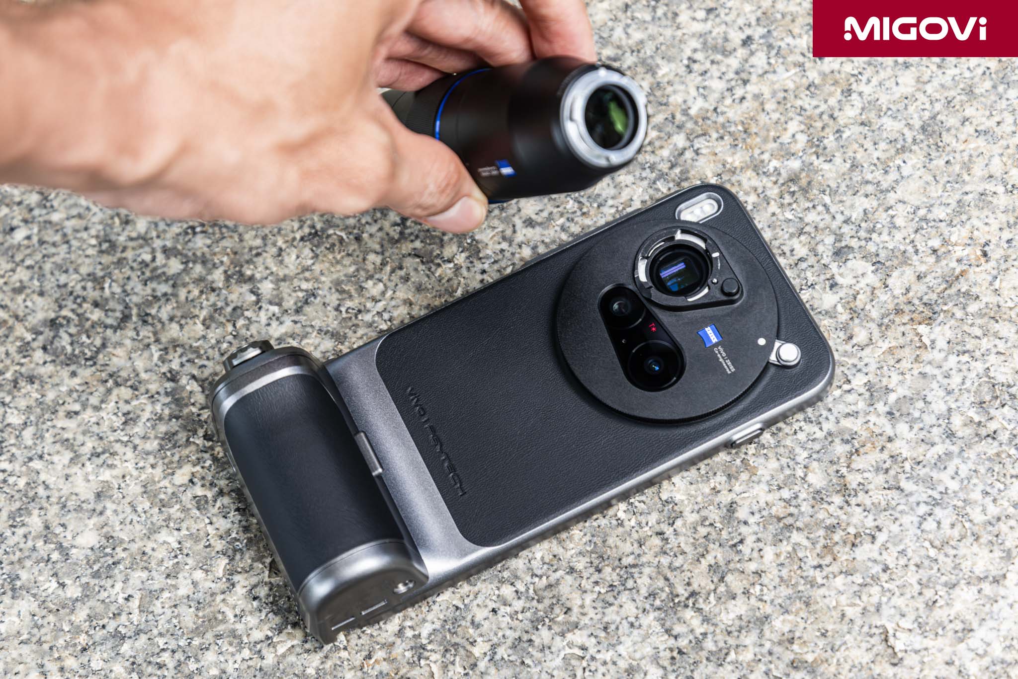 vivo-x300-pro-gia-23990000-migovi