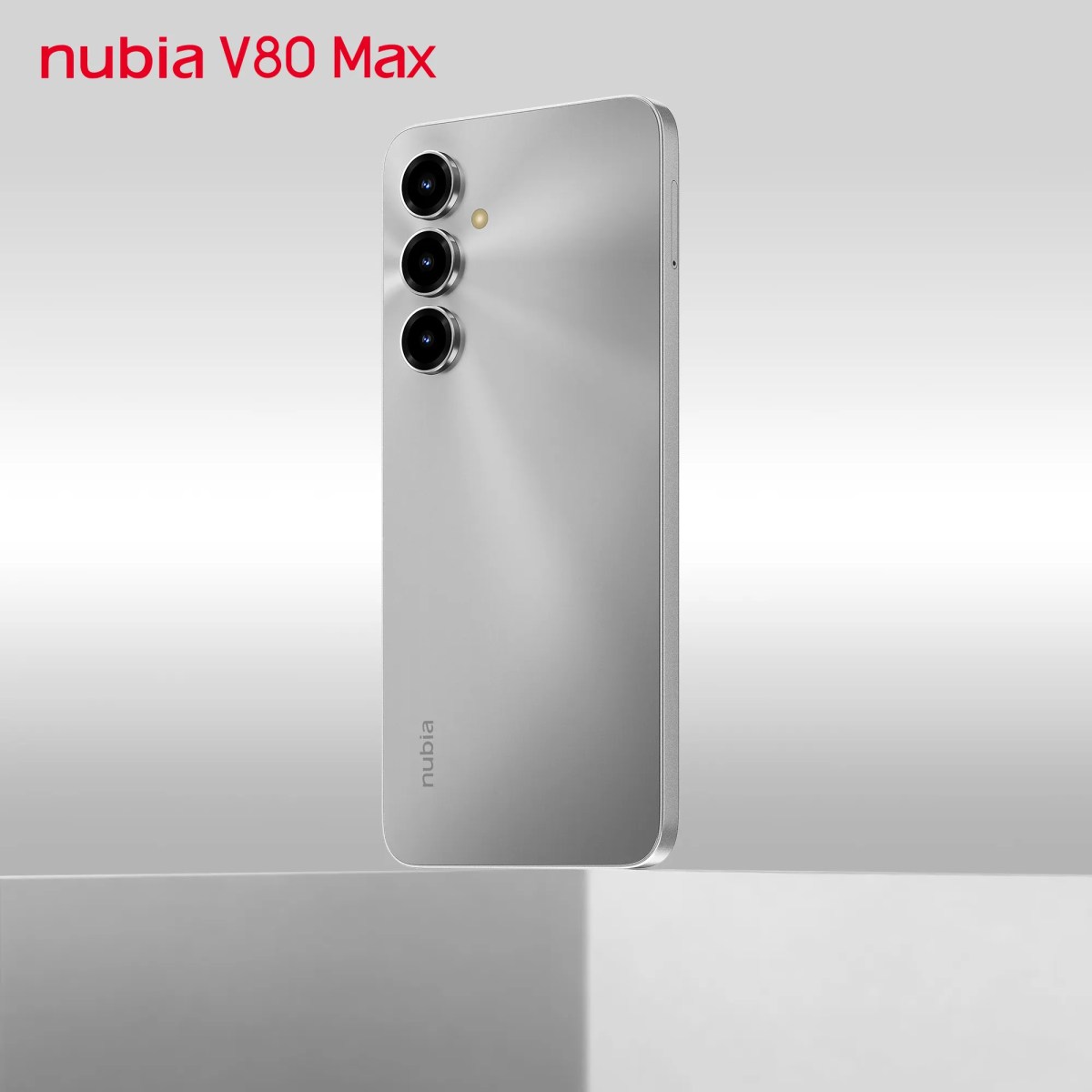 Nubia V80 Max Bac Anh Sao