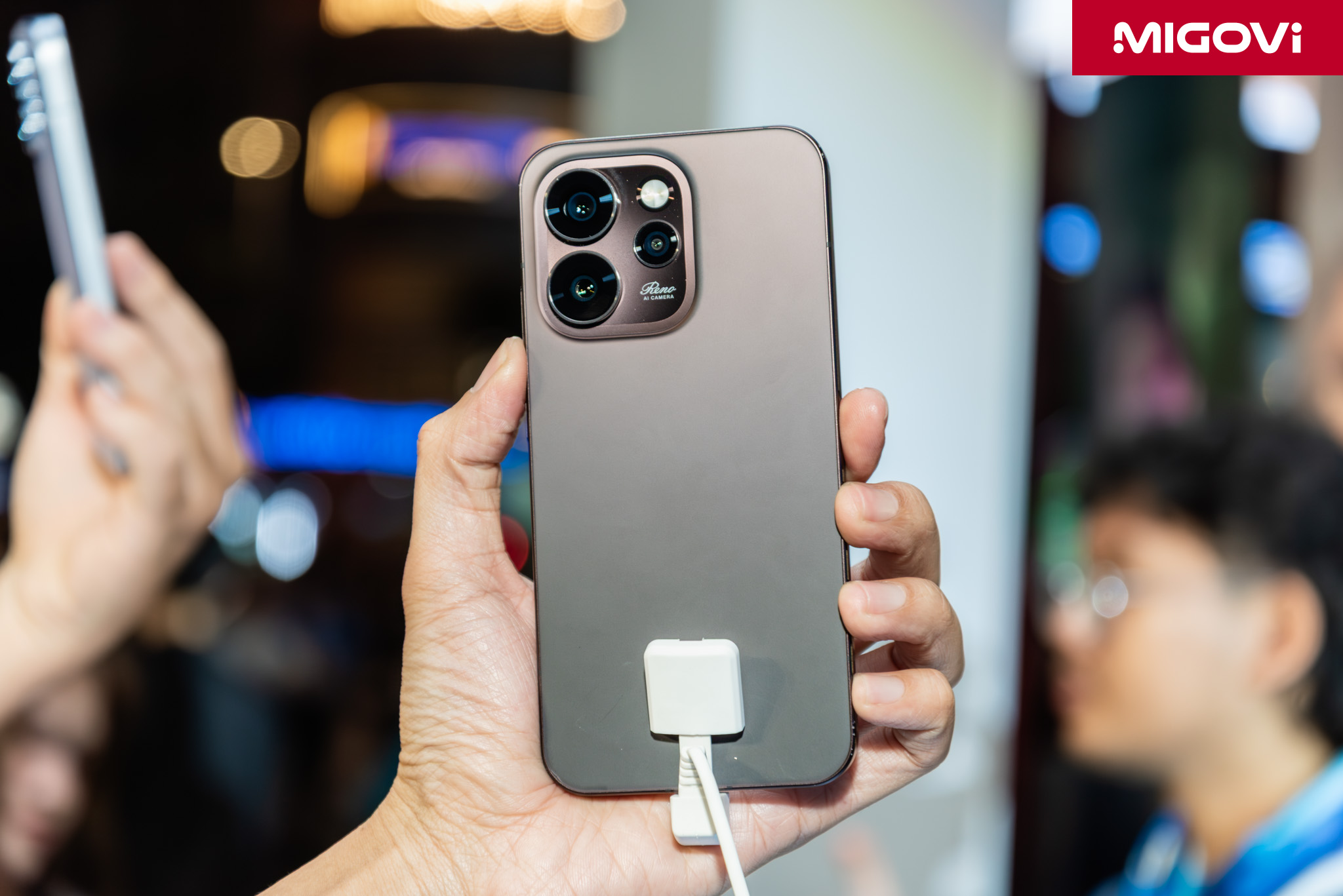 Oppo Reno15 Series Mua Sao Bang Gia 11990000 Migovi 11