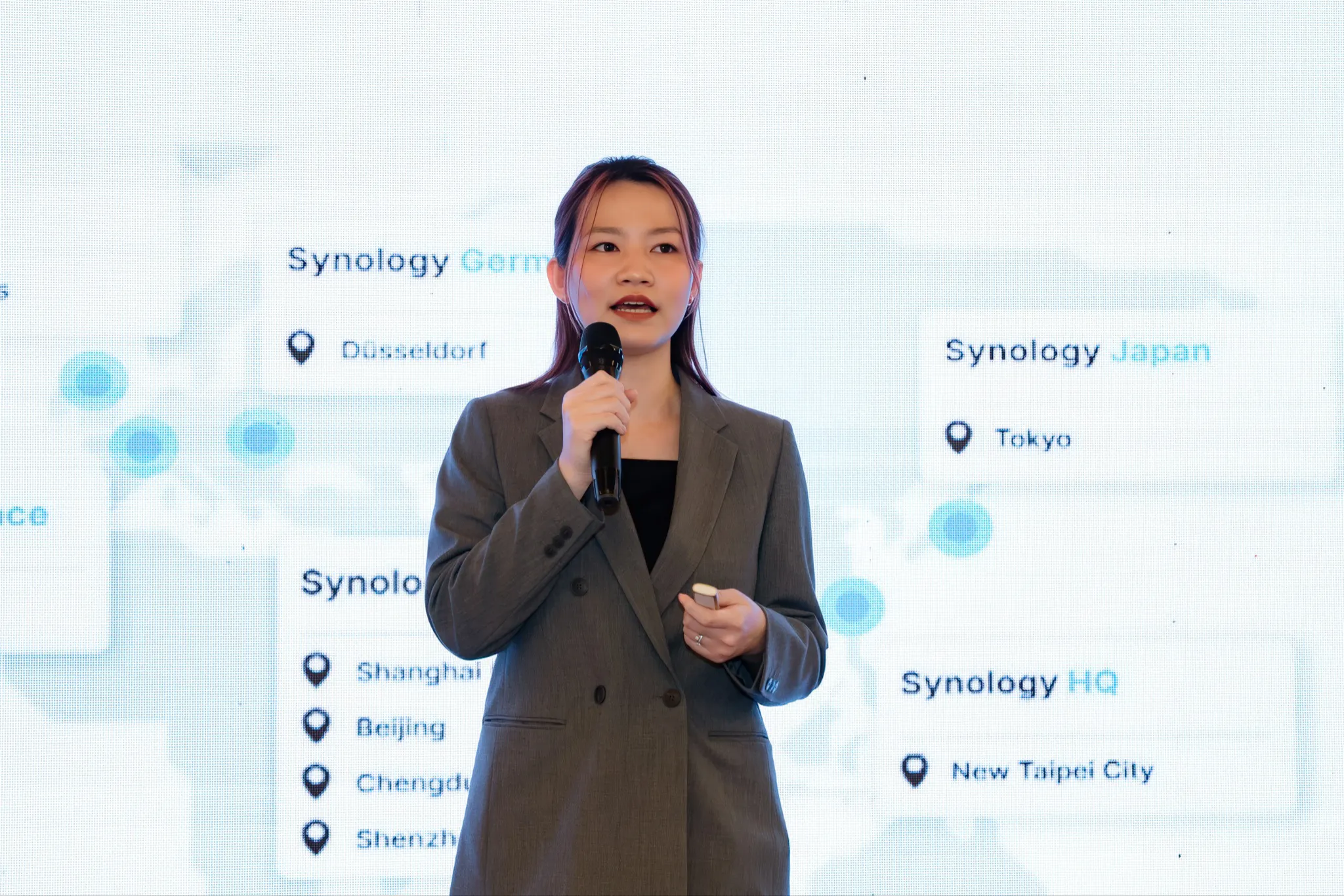 Synology Psd Phan Phoi Chien Luoc Jola Le