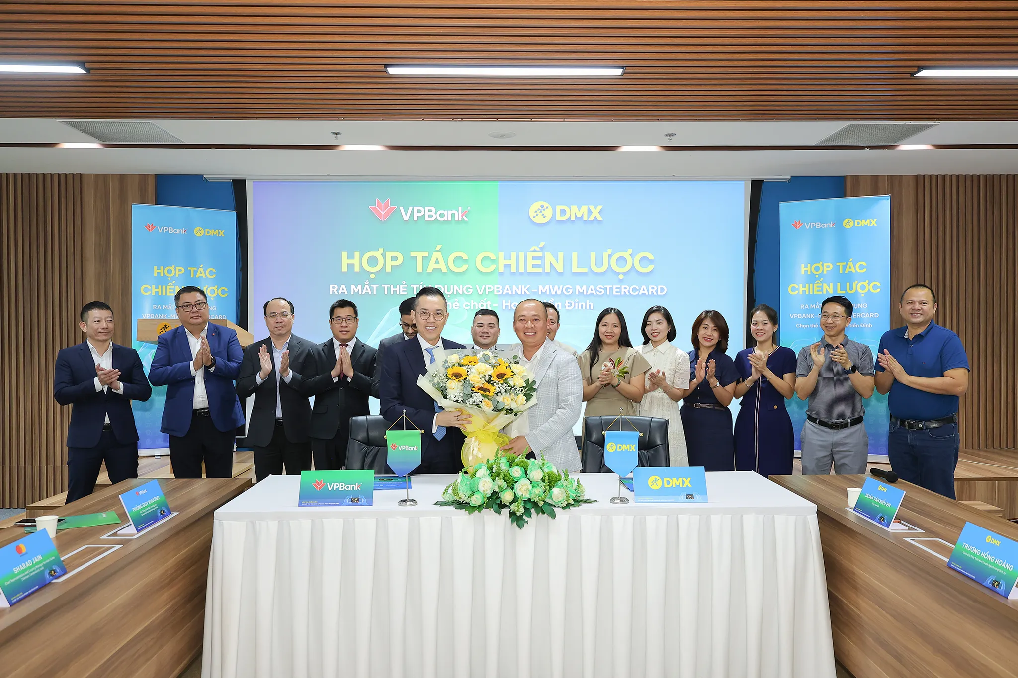 Vpbank Mwg Mastercard Sign