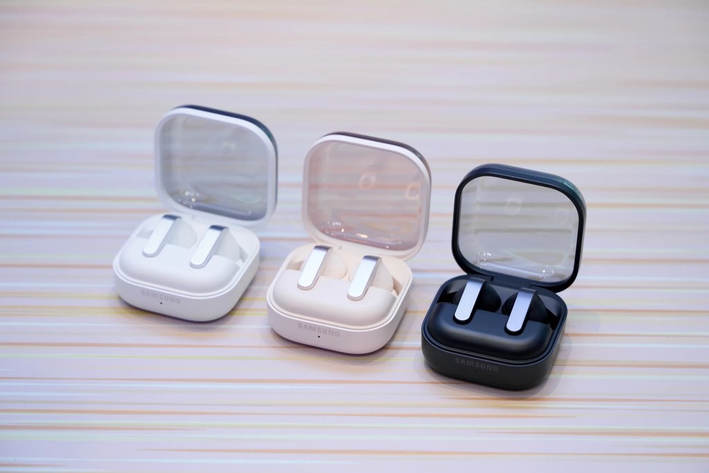 Featured Samsung Galaxy Buds4 Pro Gia 4990000