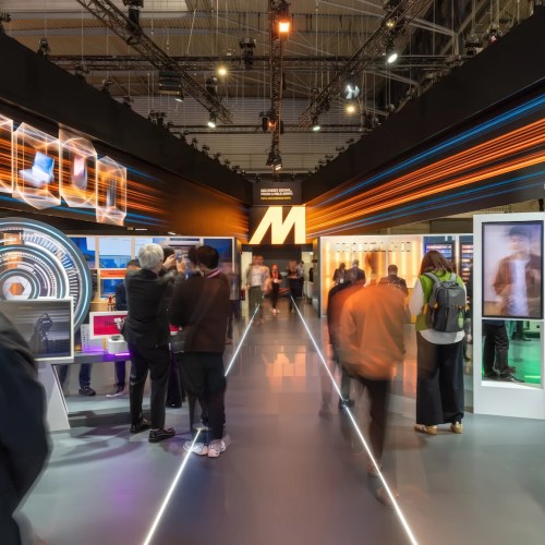 MediaTek “đại náo” MWC 2026: Phủ sóng AI từ Edge đến Cloud