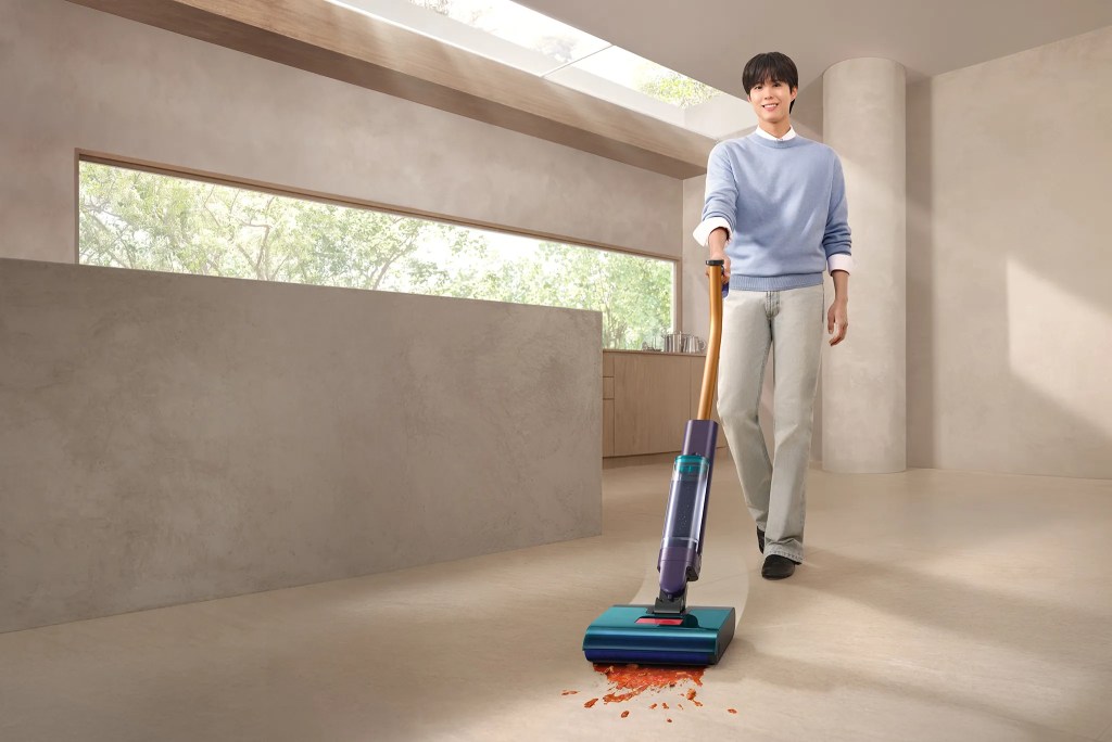 Featured Park Bo Gum Dai Su Dyson
