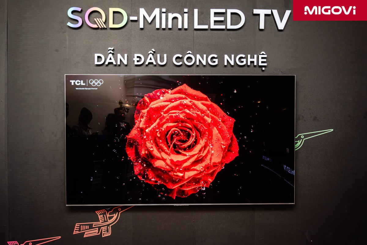 Hands On Tcl C8l 85 Inch 2026 Sqd Mini Led Migovi 2
